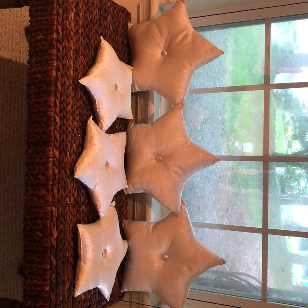 Star shaped pillows